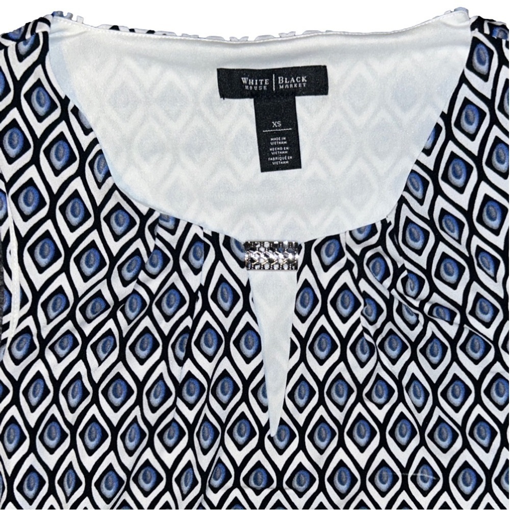 White House Black Market sleeveless blouse Size XS - Picture 2 of 9